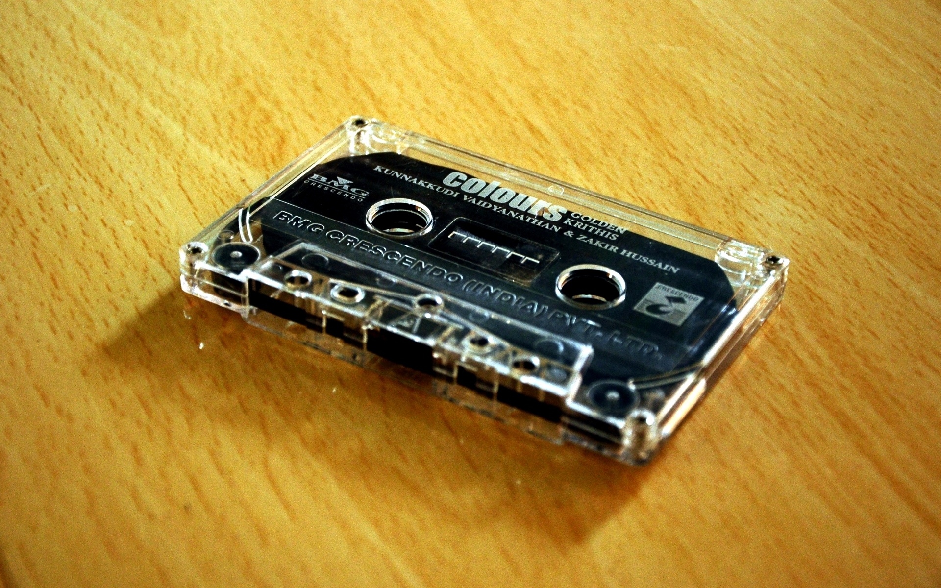 Обои фон, пленка, ностальгия, аудиокассета, background, film, nostalgia, audio cassette разрешение 1920x1200 Загрузить