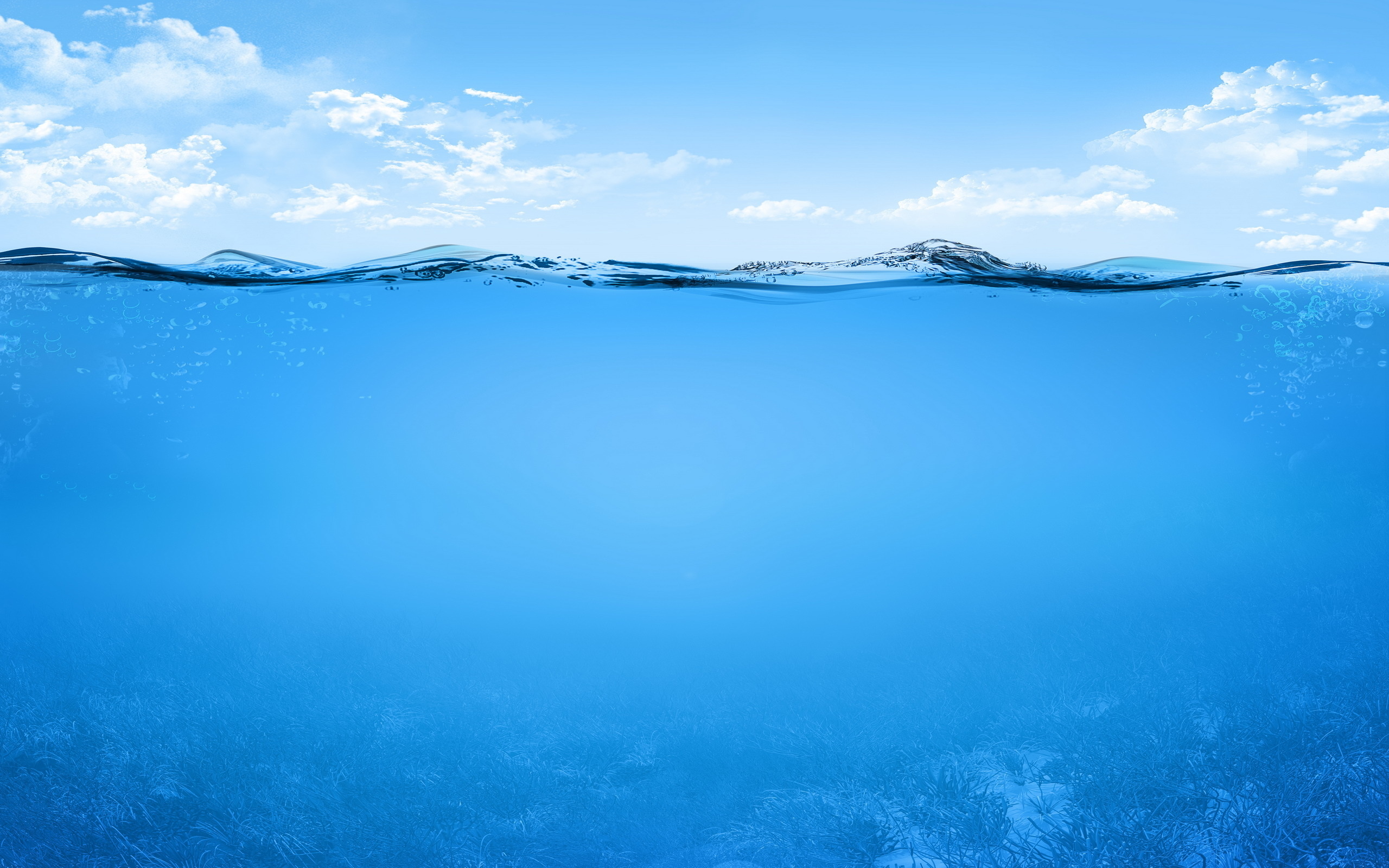 Голубое озеро байкал. Поверхность воды. Вода фон. В толще воды. Поверхность океана.
