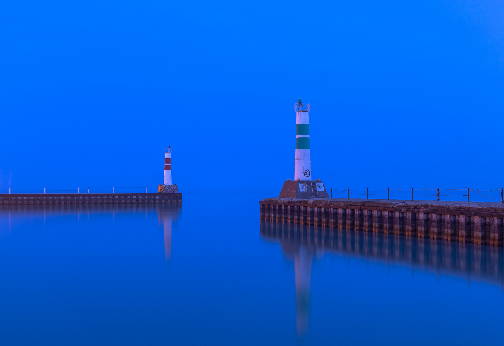 Обои вечер, море, маяк, бухта, the evening, sea, lighthouse, bay разрешение 2048x1407 Загрузить