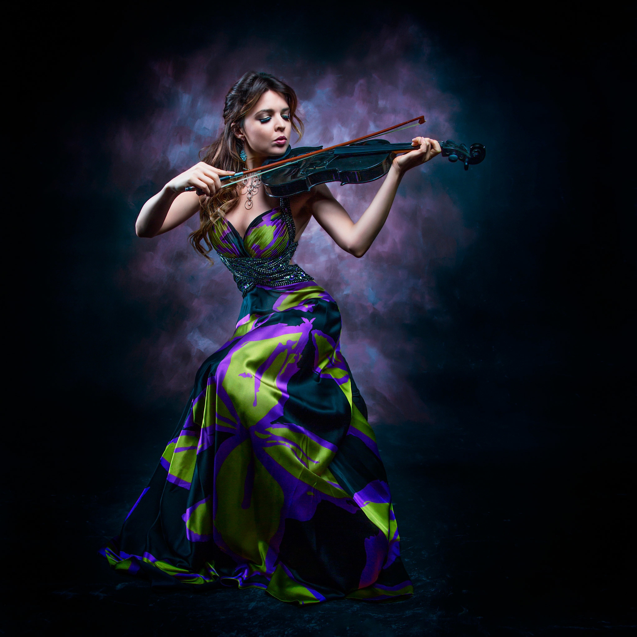 Обои девушка, скрипка, музыка, игра, the violinist, girl, violin, music, the game разрешение 2048x2047 Загрузить
