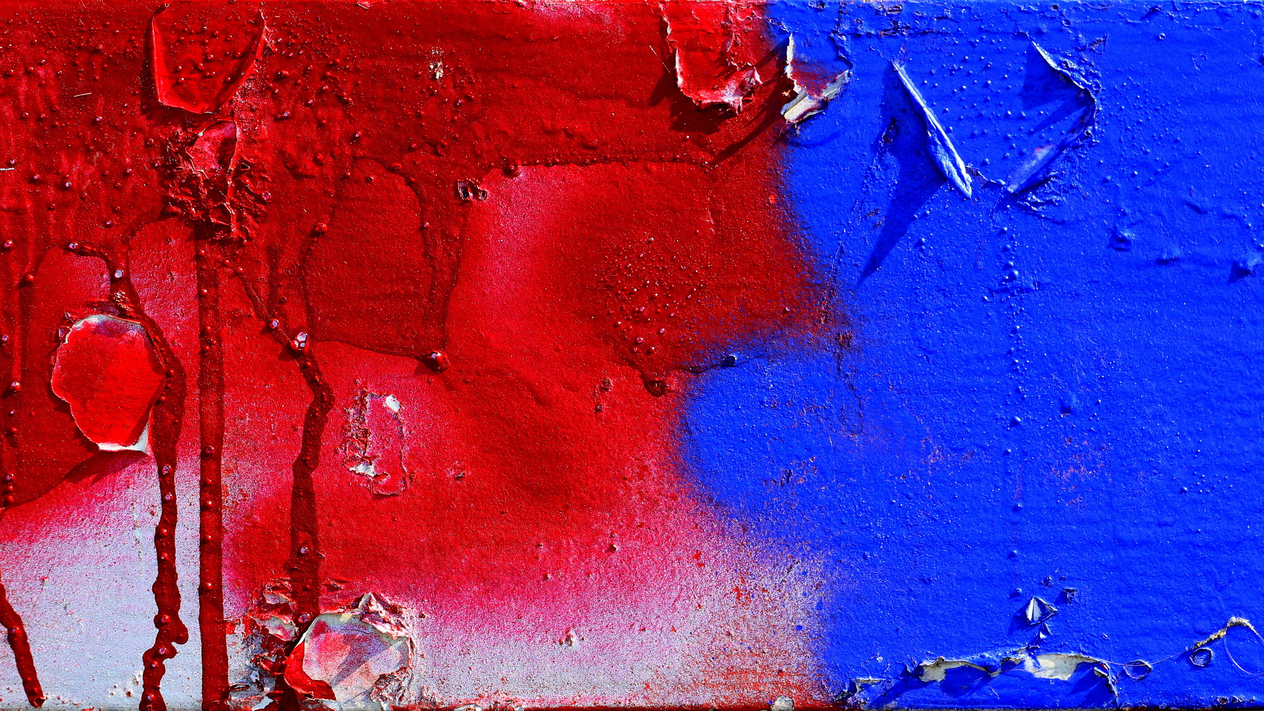Красный голубой. Красная краска для стен. Текстура краски. Красный и синий. Красная краска текстура.