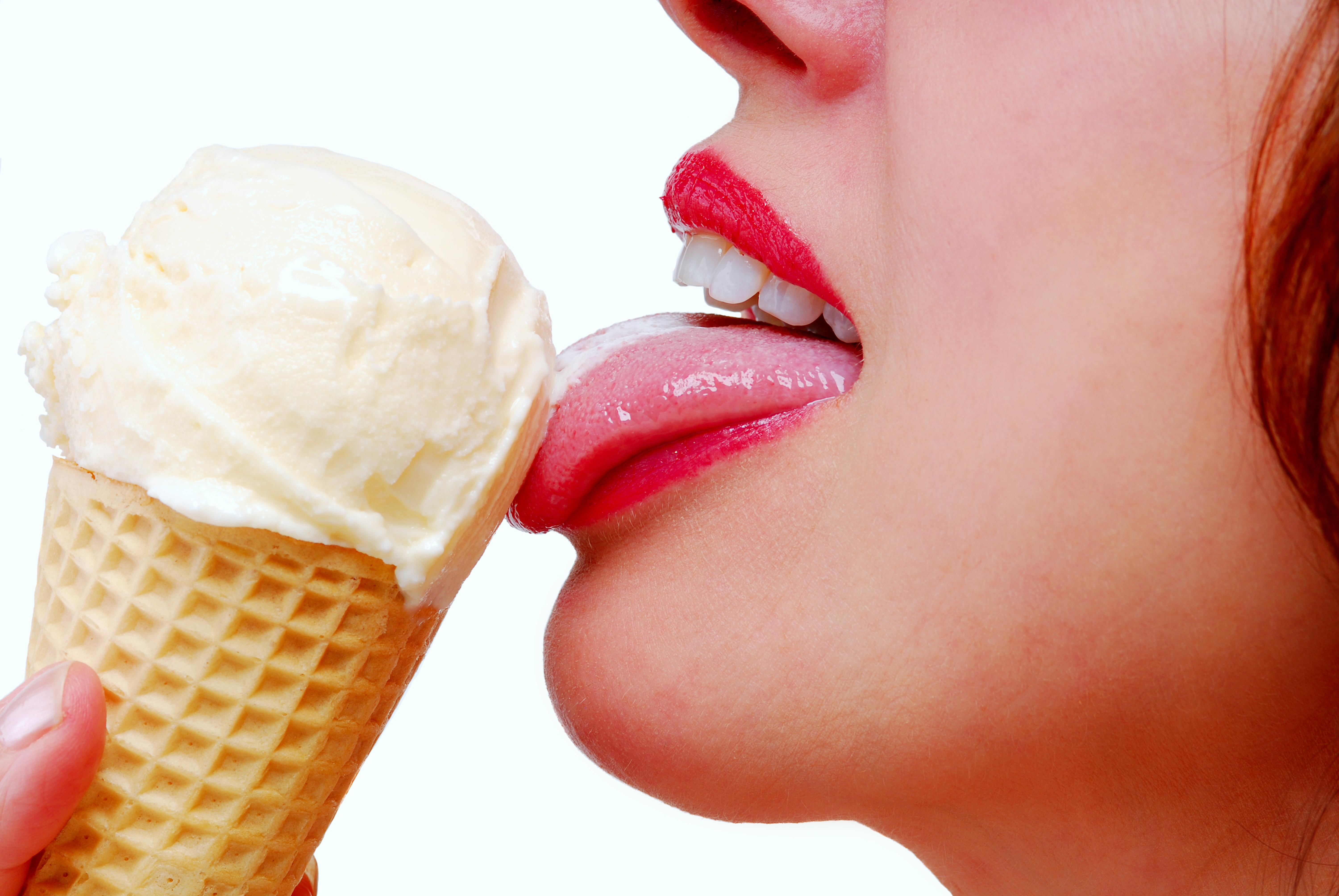 Обои девушка, мороженое, губы, язык, girl, ice cream, lips, language разрешение 6000x4016 Загрузить