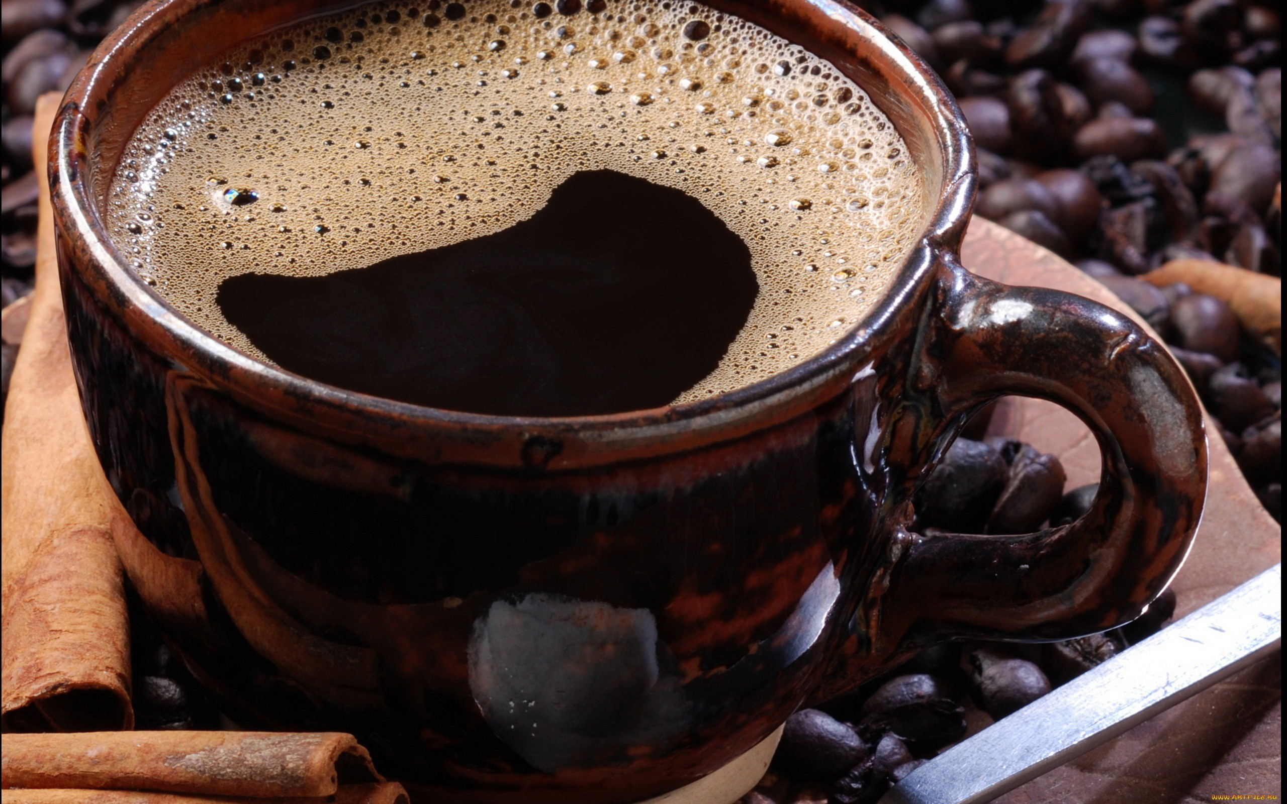 Обои кофе, чашка, кофе в зернах, coffee, cup, coffee bean разрешение 2560x1600 Загрузить