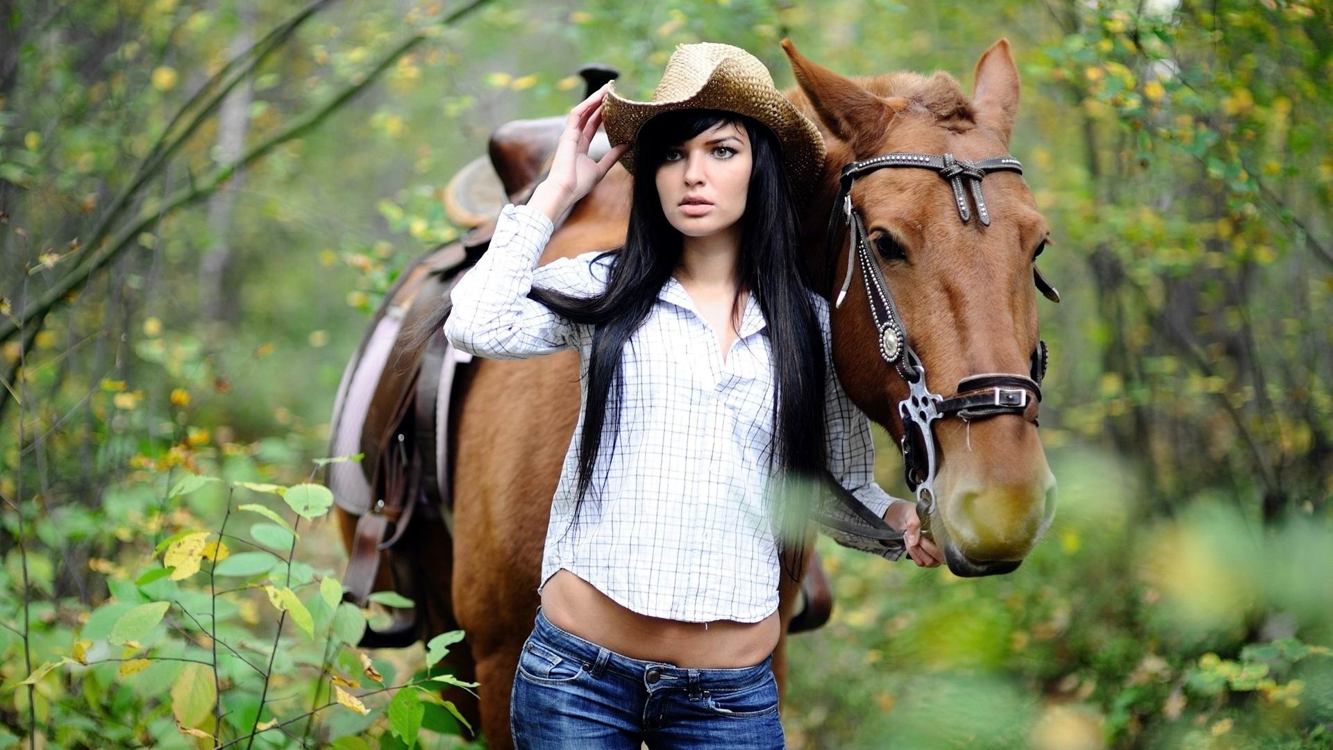Обои девушка, конь, шляпа, girl, horse, hat разрешение 1920x1080 Загрузить