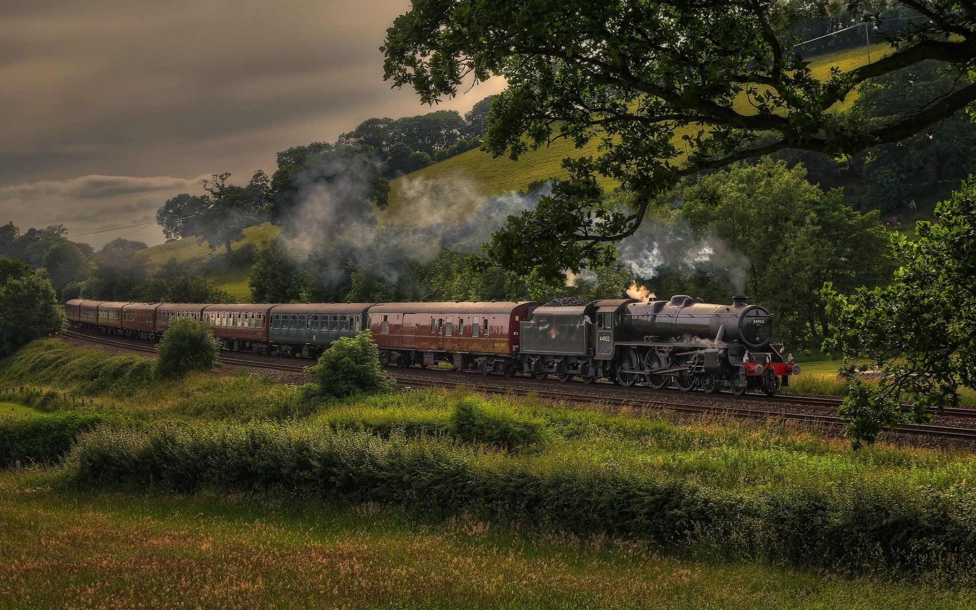 Обои поезд, паровоз, состав, тепловоз, train, the engine, composition, locomotive разрешение 1920x1200 Загрузить