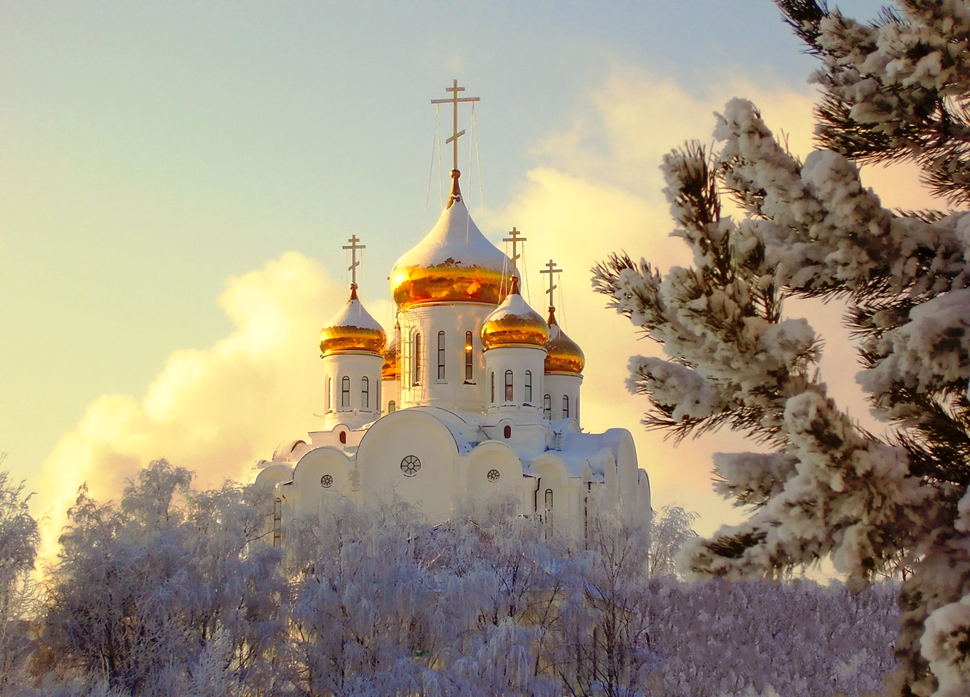 Прощеное воскресенье это церковный праздник. Зима Русь храм Православие. Зимний храм. С праздником крещения. Церковь зимой.