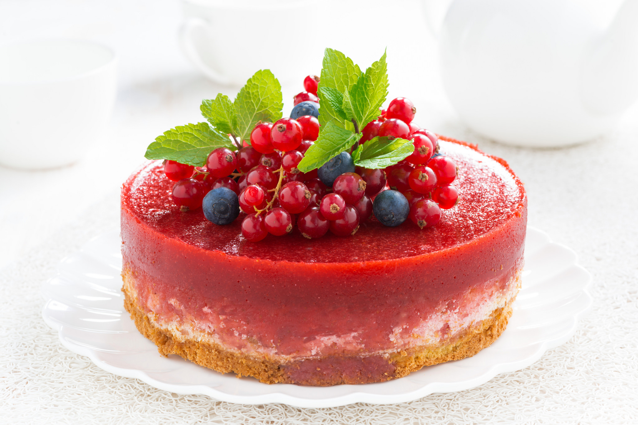 Обои торт, смородина, чизкейк, голубика, cake, currants, cheesecake, blueberries разрешение 2048x1367 Загрузить