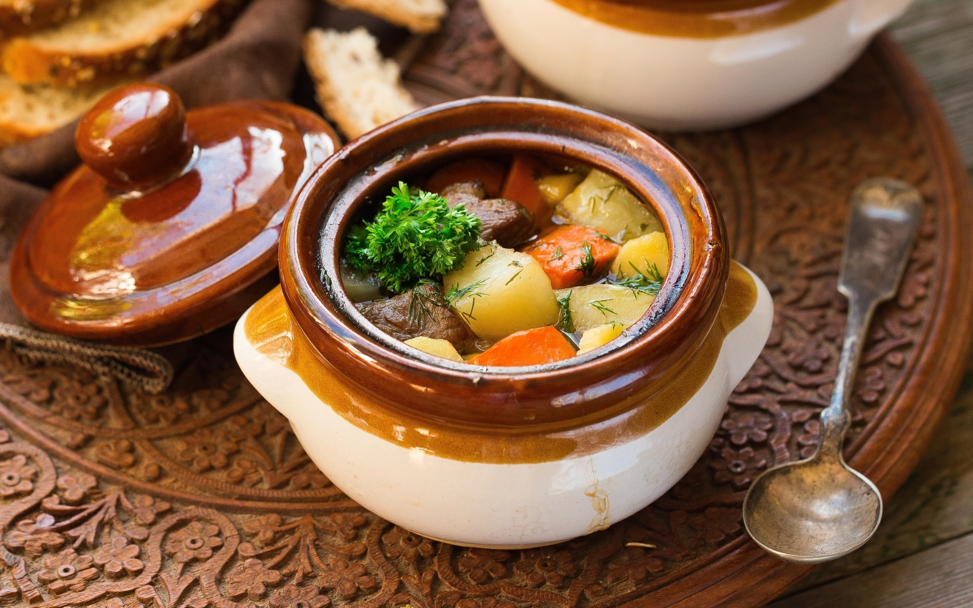 Обои овощи, жаркое, горшочек, vegetables, hot, pot разрешение 1920x1200 Загрузить