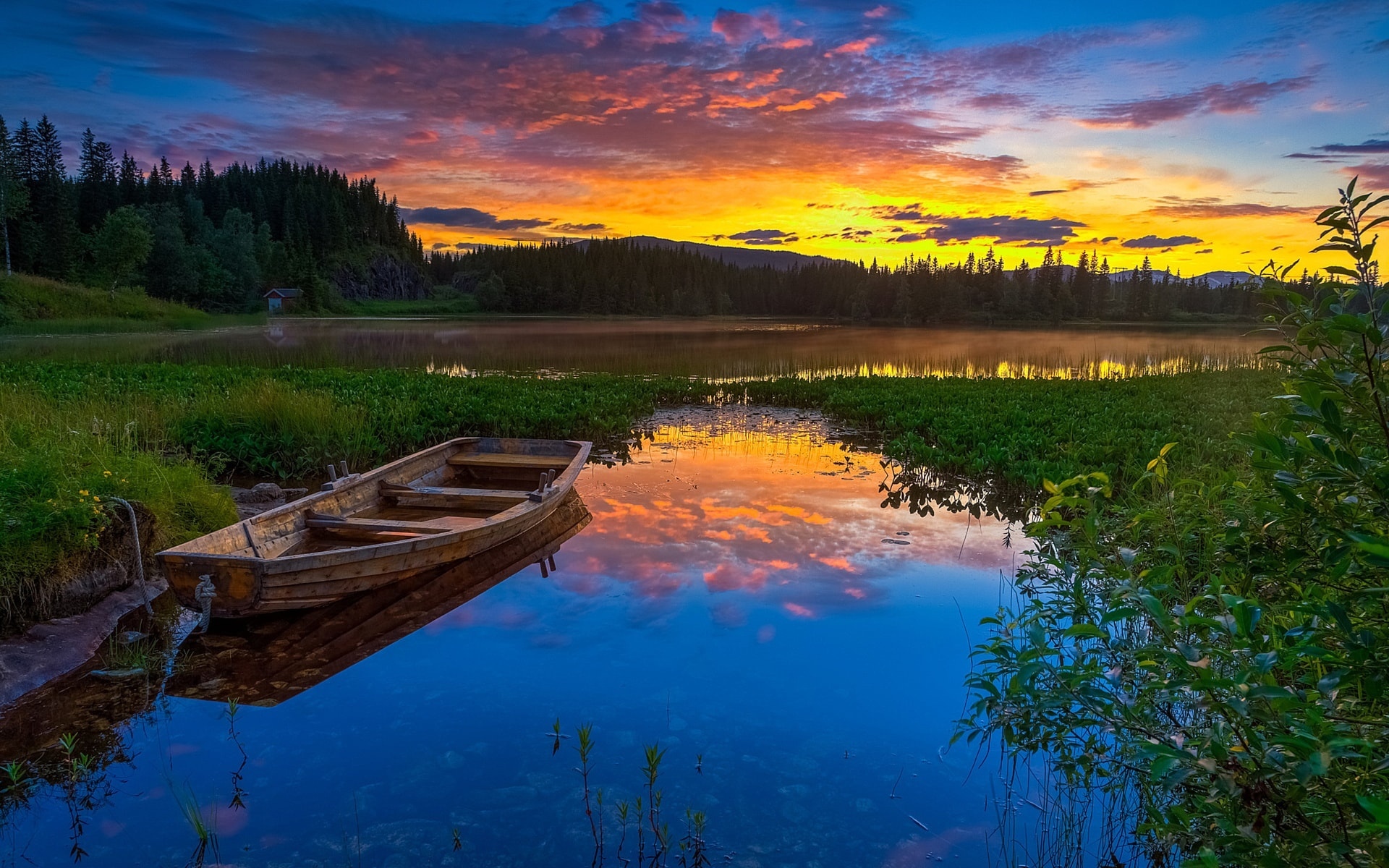 Обои озеро, природа, закат, отражение, лодка, lake, nature, sunset, reflection, boat разрешение 1920x1200 Загрузить