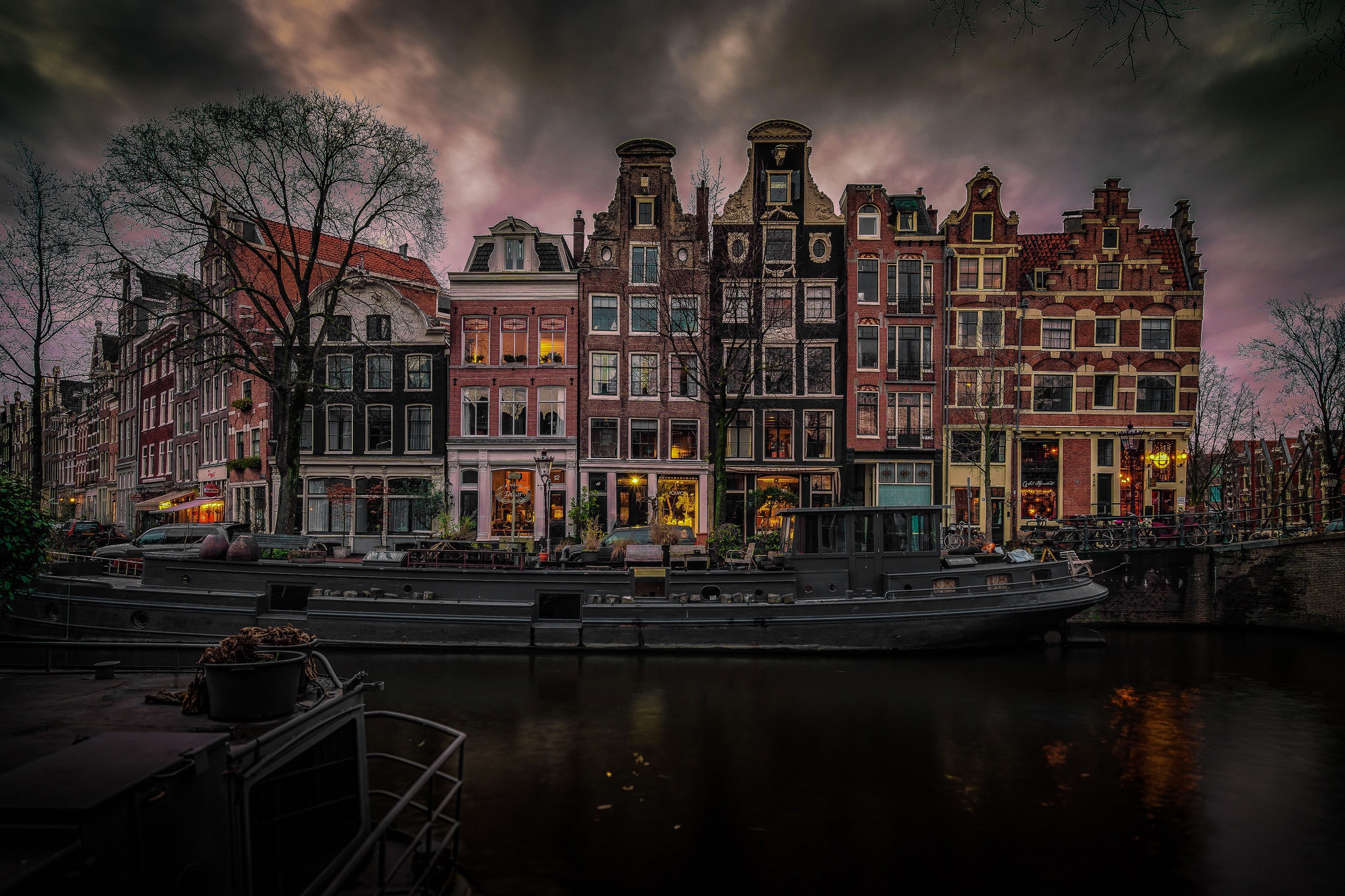 Обои канал, дома, нидерланды, амстердам, channel, home, netherlands, amsterdam разрешение 2048x1365 Загрузить
