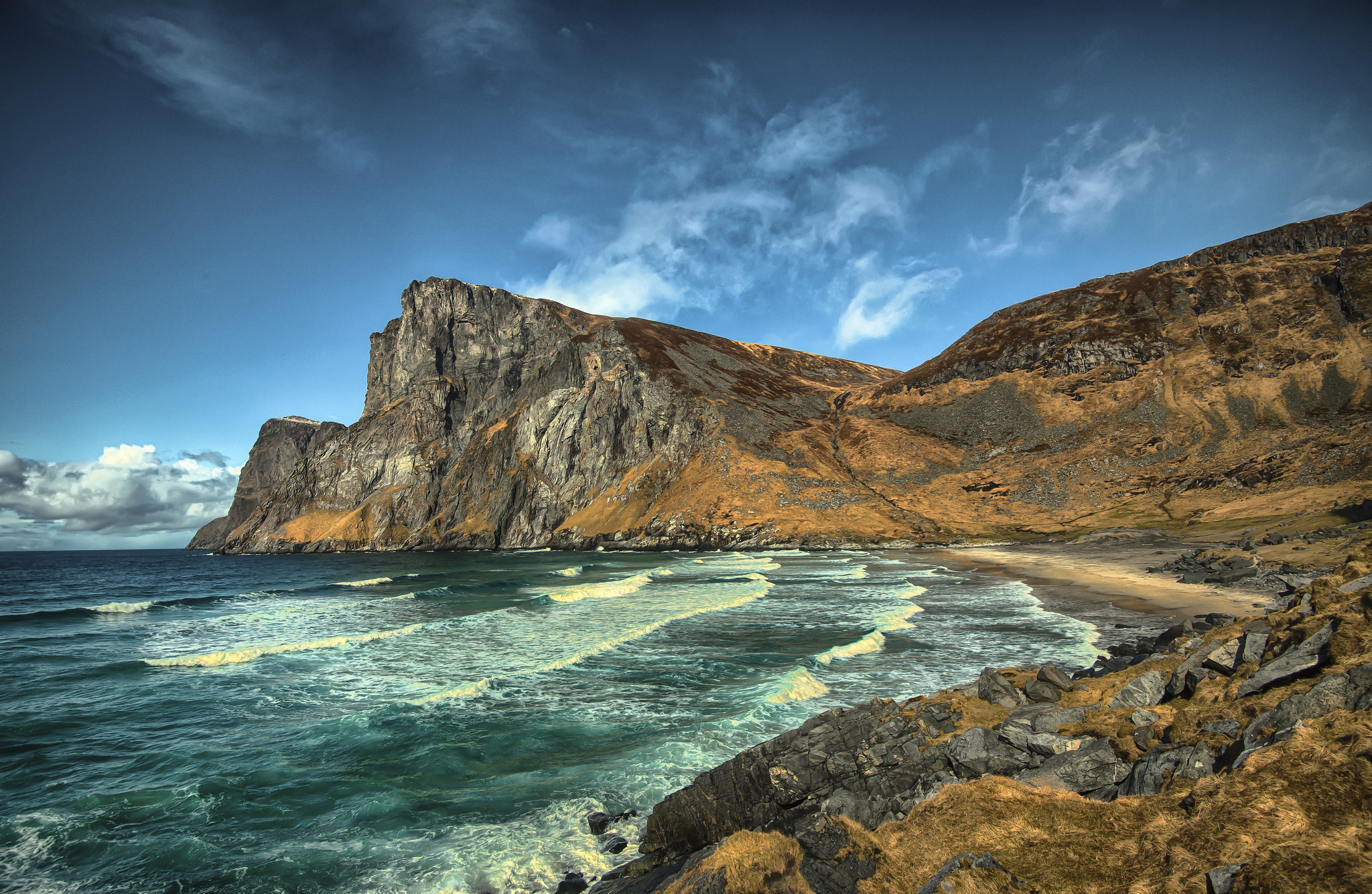 Обои небо, скалы, камни, берег, волны, пейзаж, море, the sky, rocks, stones, shore, wave, landscape, sea разрешение 2048x1335 Загрузить