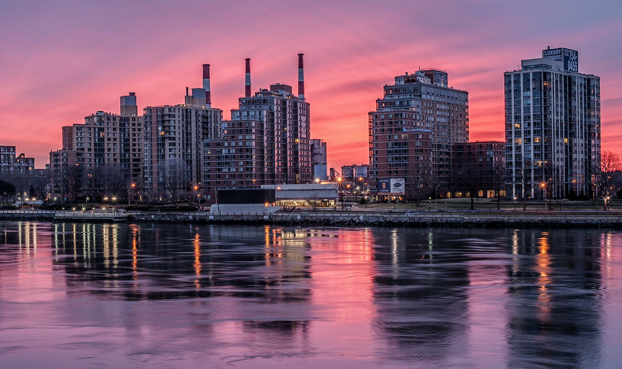 Обои огни, закат, зима, лёд, сша, нью-йорк, lights, sunset, winter, ice, usa, new york разрешение 2048x1216 Загрузить