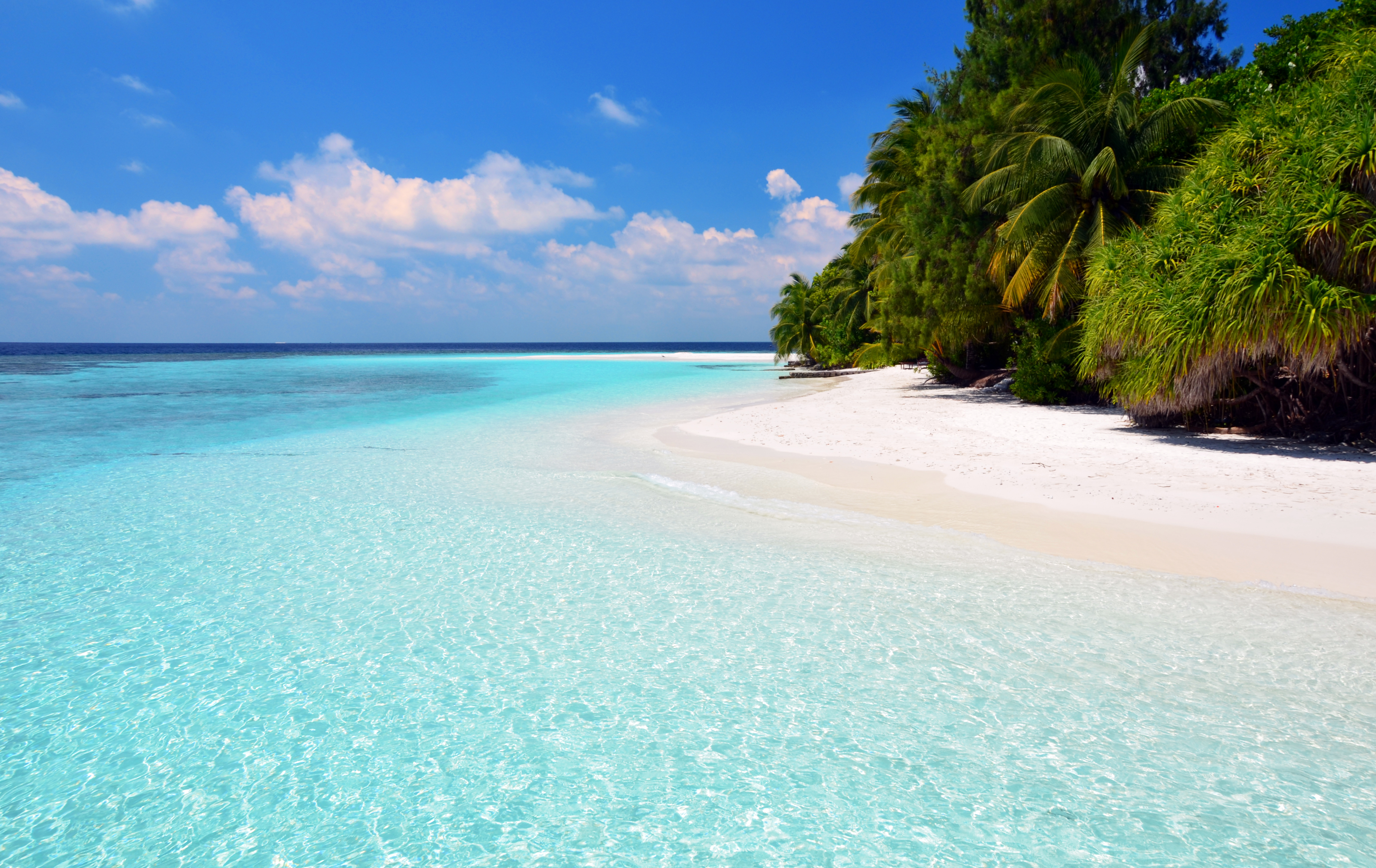 Покажи красивый пляж. Мальдивы голубая Лагуна. Мальдивы острова Лазурный берег. Мальдивы Баунти. Мальдивы океан.