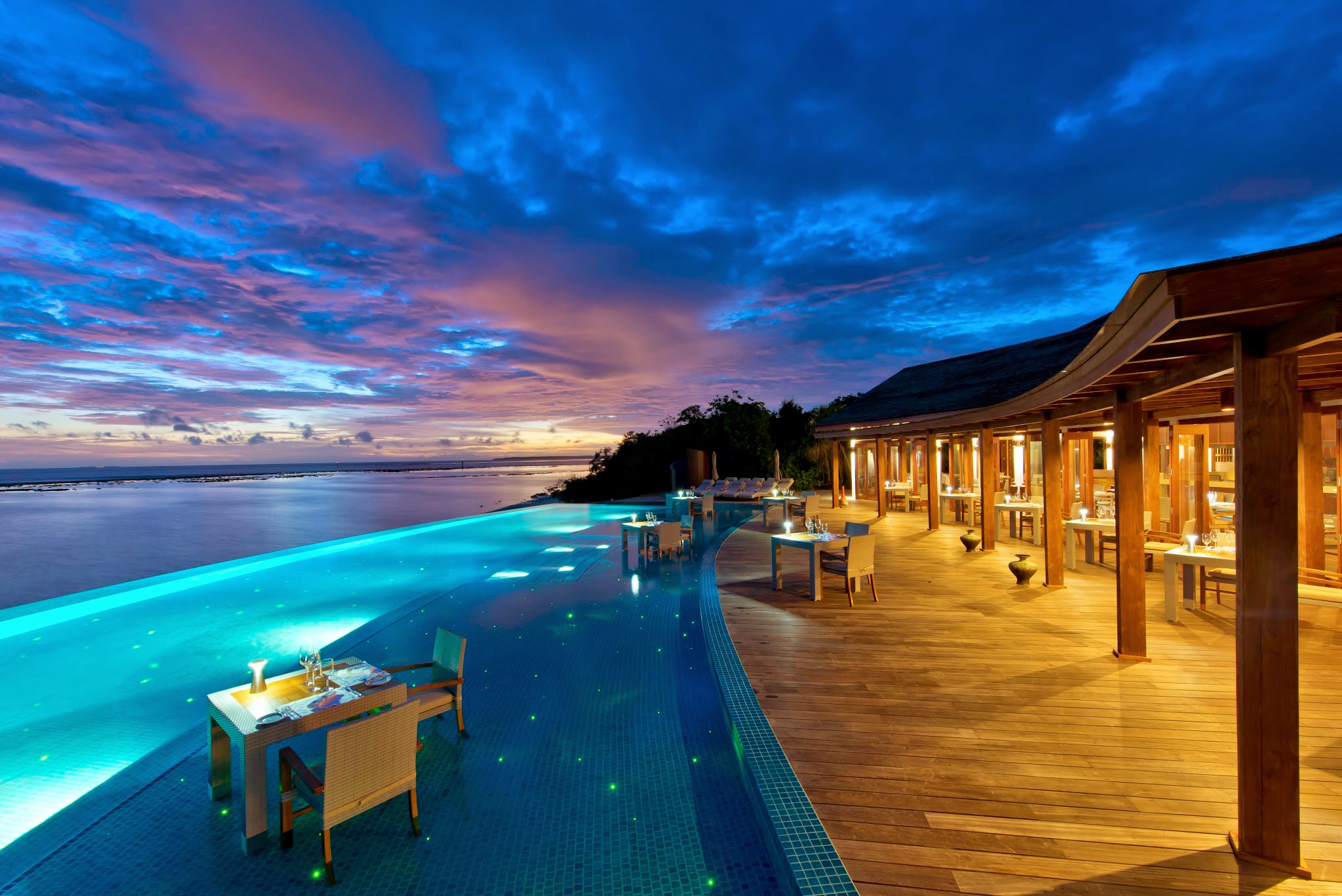 Обои вечер, море, отдых, курорт, тропики, мальдивы, the evening, sea, stay, resort, tropics, the maldives разрешение 2048x1367 Загрузить