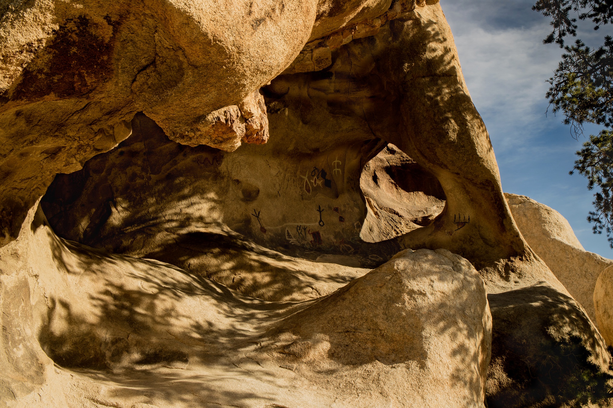 Обои скалы, пустыня, сша, калифорния, национальный парк джошуа-три, rocks, desert, usa, ca, national park joshua tree разрешение 2048x1365 Загрузить