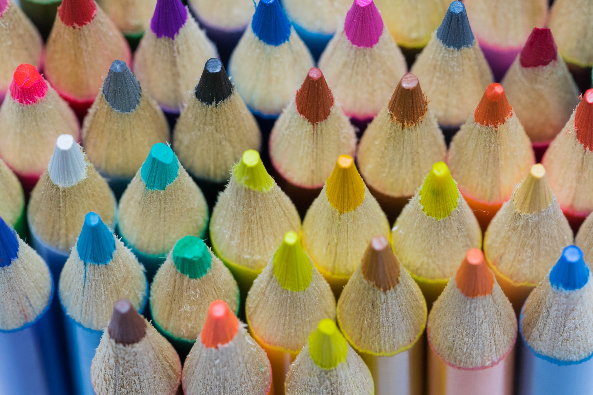 Обои текстура, цвета, разноцветные, краски, карандаши, рисование, цветные карандаши, texture, color, colorful, paint, pencils, drawing, colored pencils разрешение 2048x1365 Загрузить