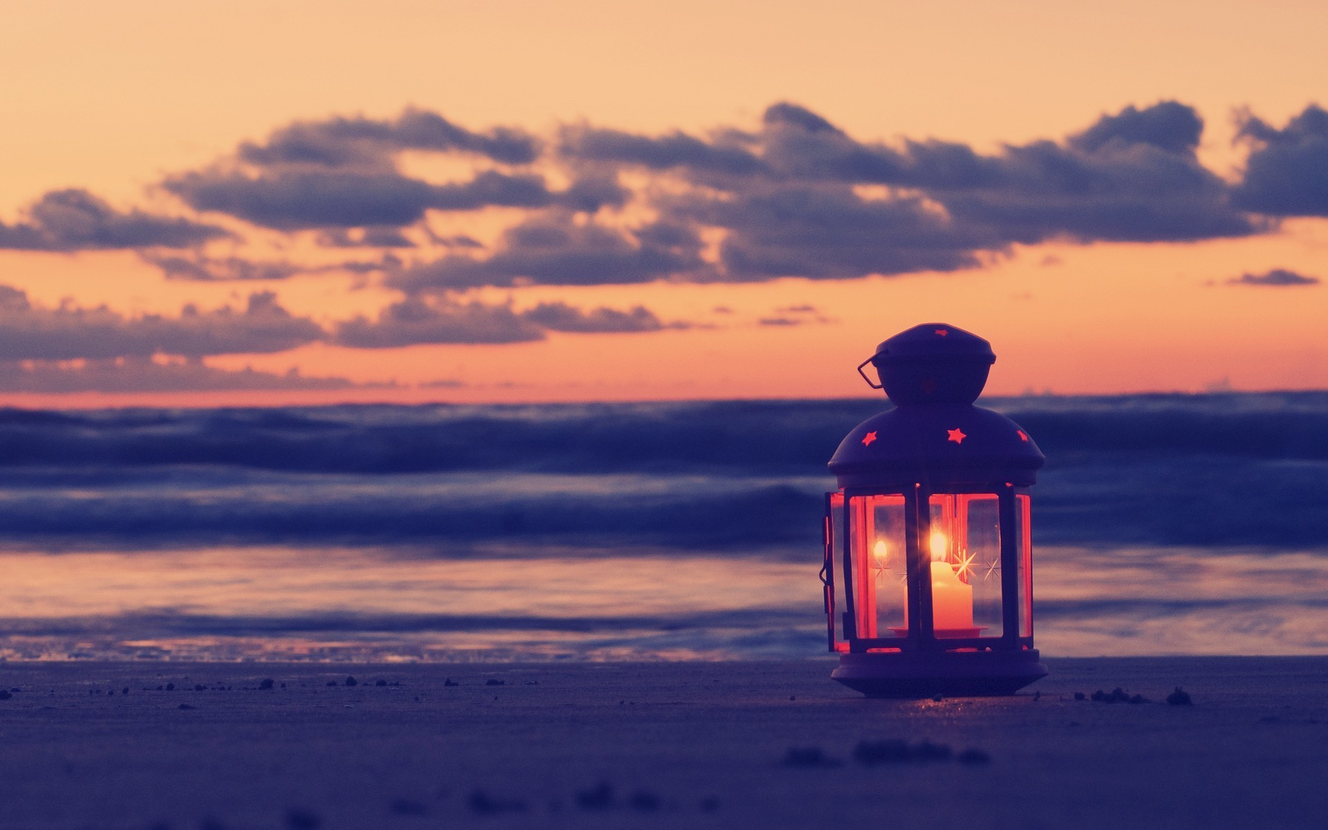 Обои небо, свеча, природа, фонарик, закат, пейзаж, море, песок, пляж, фонарь, the sky, candle, nature, flashlight, sunset, landscape, sea, sand, beach, lantern разрешение 1920x1200 Загрузить