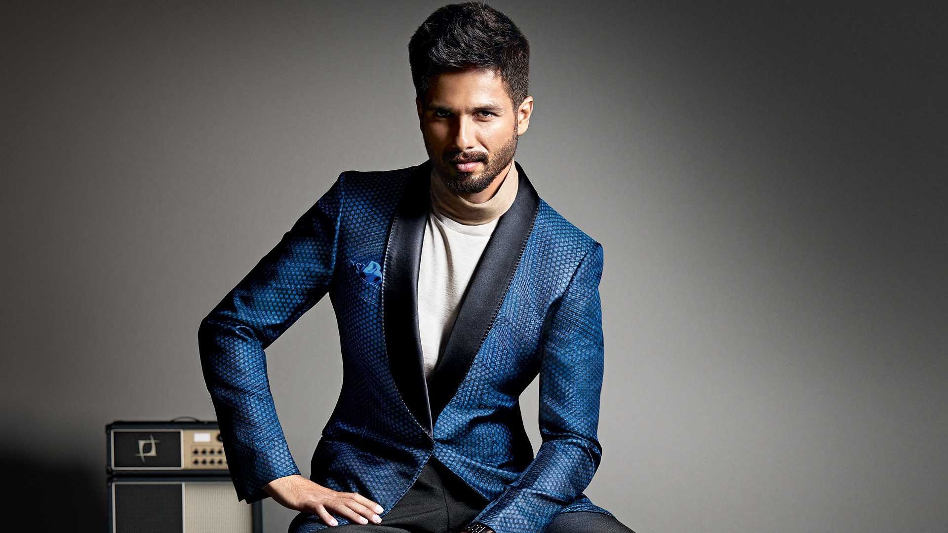 Обои взгляд, актёр, лицо, мужчина, индийский, шахид капур, look, actor, face, male, indian, shahid kapoor разрешение 1920x1080 Загрузить