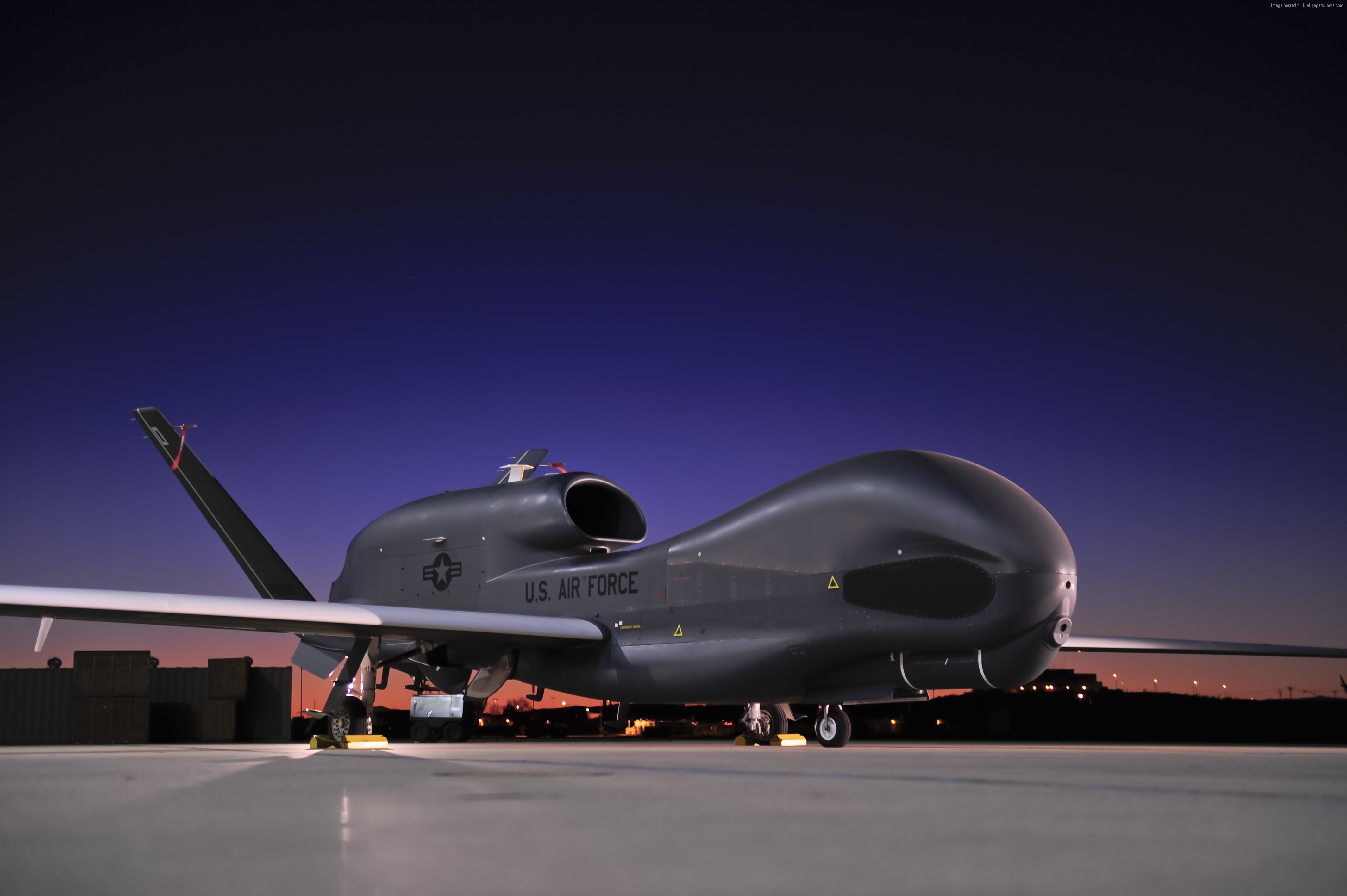 Обои сша, беспилотный летательный аппарат, northrop grumman rq-4, uav, usa, unmanned aerial vehicle разрешение 4256x2832 Загрузить