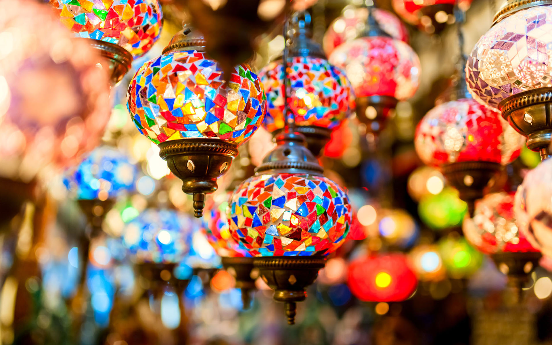 Обои разноцветные, мозаика, турция, стамбул, светильники, grand bazaar, colorful, mosaic, turkey, istanbul, lamps разрешение 1920x1200 Загрузить