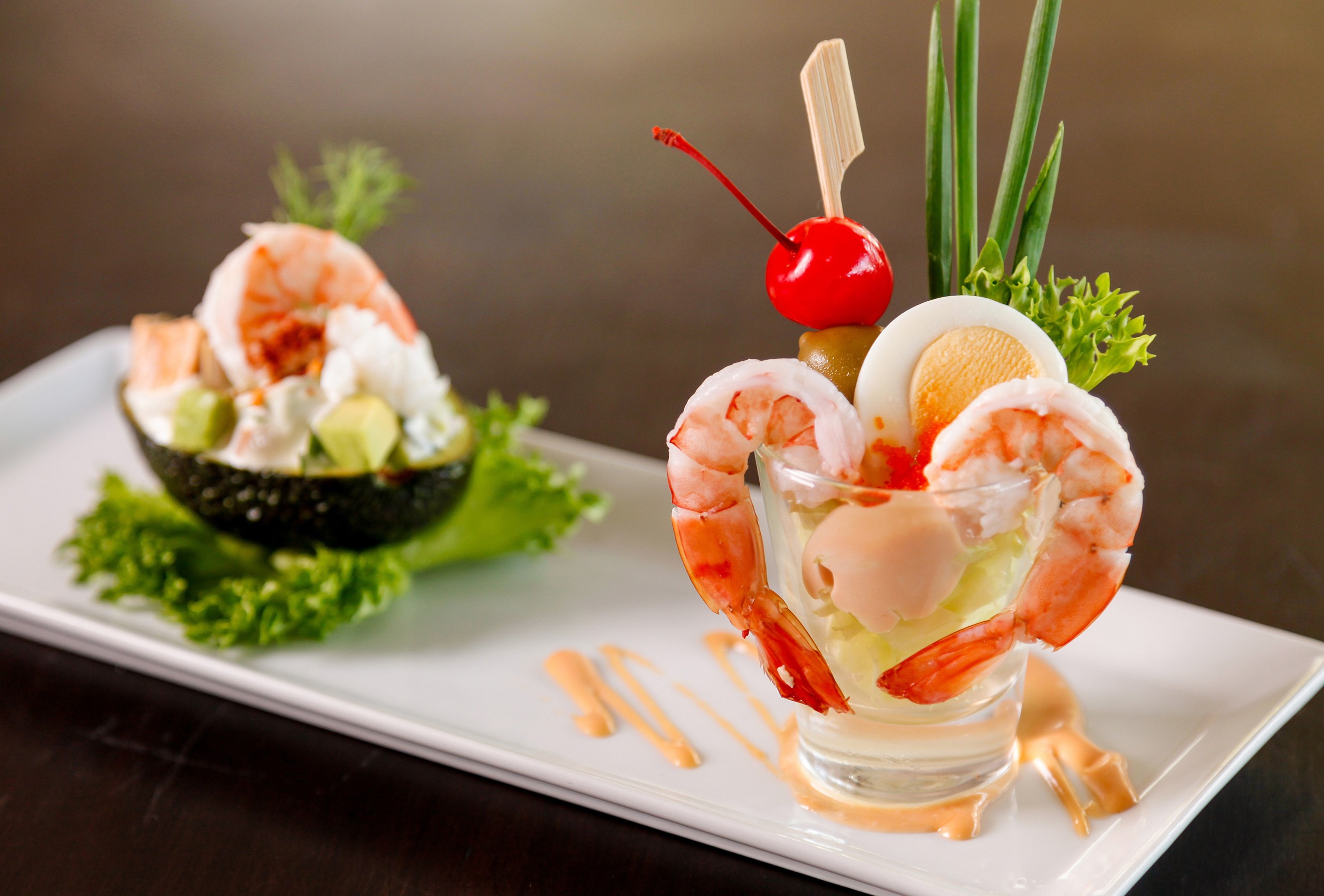 Обои зелень, салат, морепродукты, креветки, закуски, greens, salad, seafood, shrimp, snacks разрешение 2560x1734 Загрузить