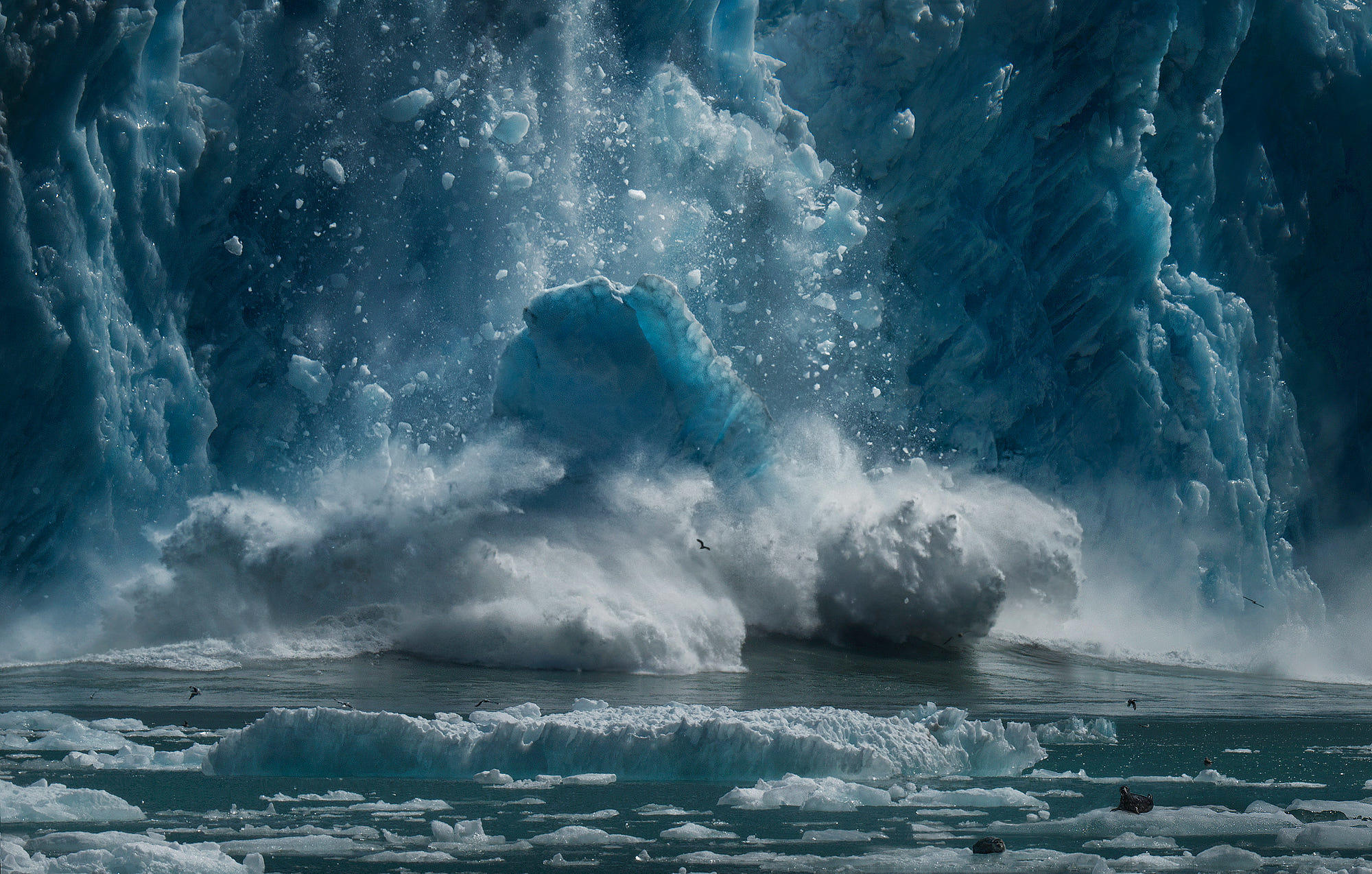 Обои вода, море, лёд, шторм, ледник, marc adamus, water, sea, ice, storm, glacier разрешение 2000x1274 Загрузить