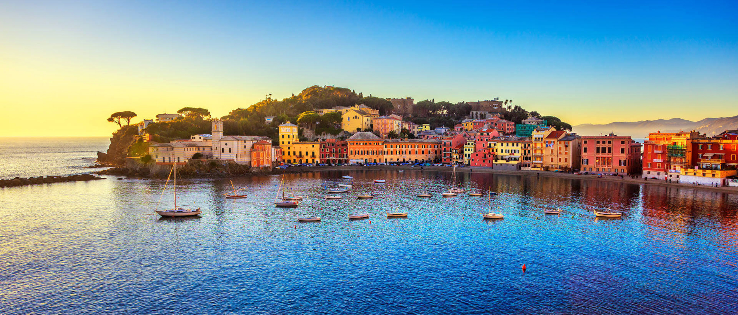 Обои море, город, италия, сестри леванте, sea, the city, italy, sestri levante разрешение 2529x1080 Загрузить