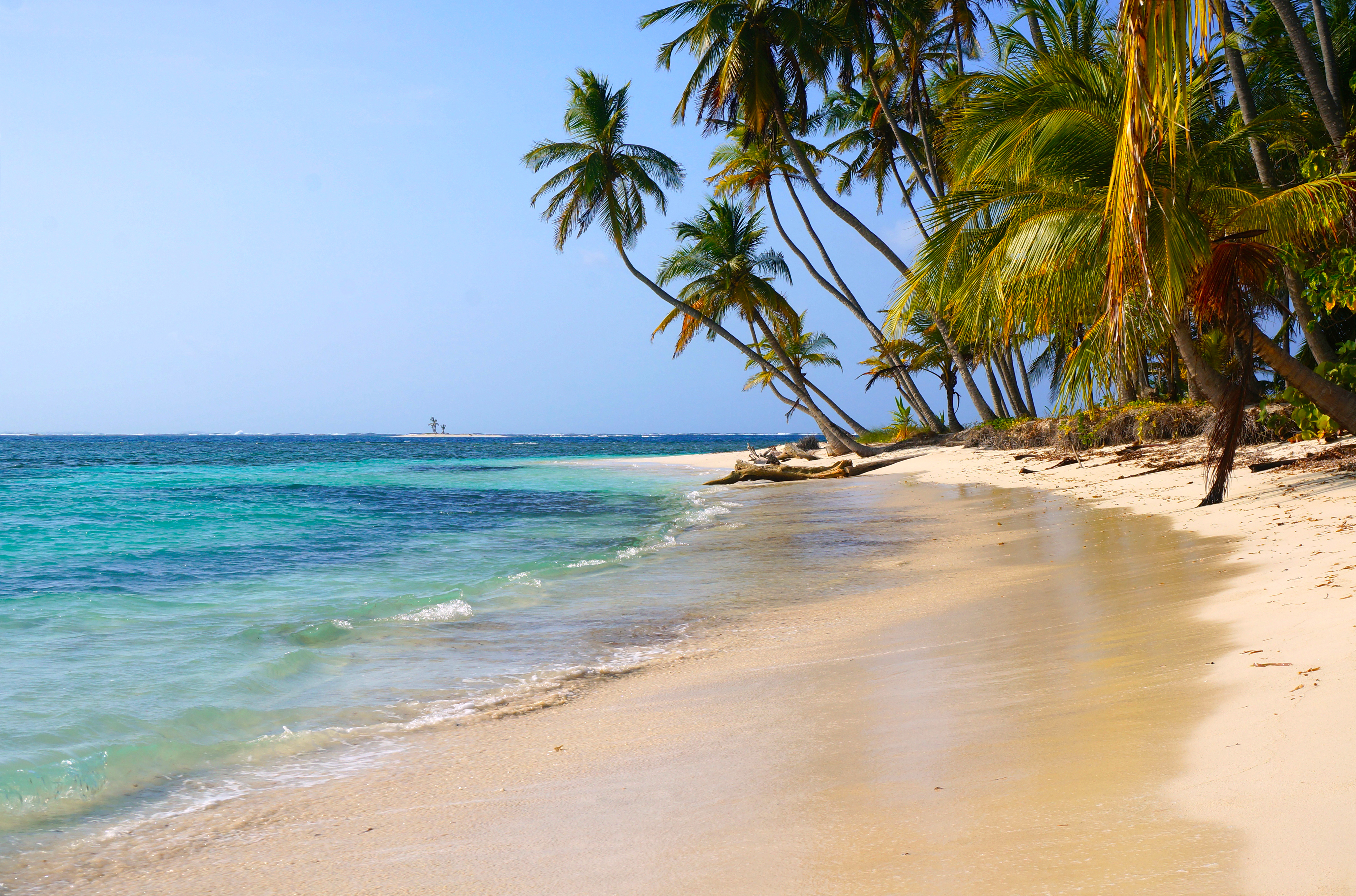 Sea beach. Панама пляж Шри-Ланка. Шри Ланка океан. Красивый пляж. Море пляж.