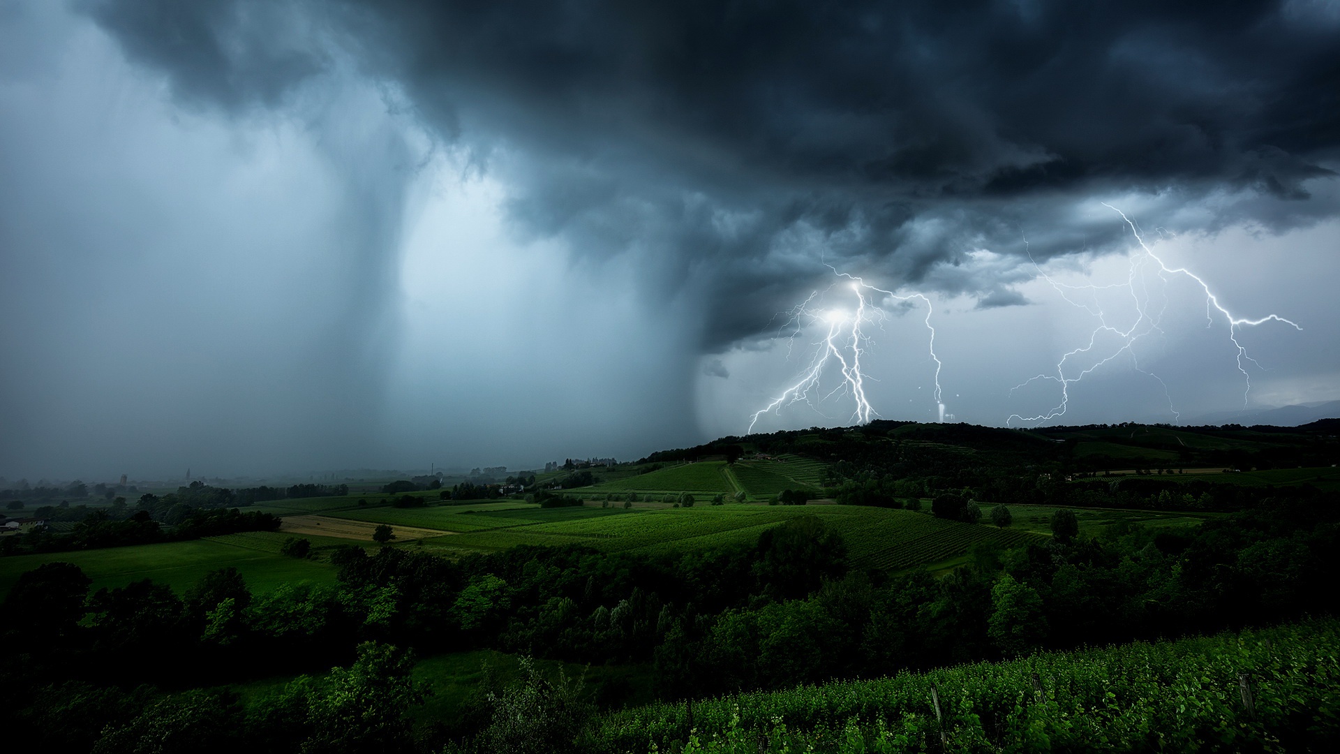 Обои природа, зелень, тучи, молнии, nature, greens, clouds, zipper разрешение 1920x1080 Загрузить