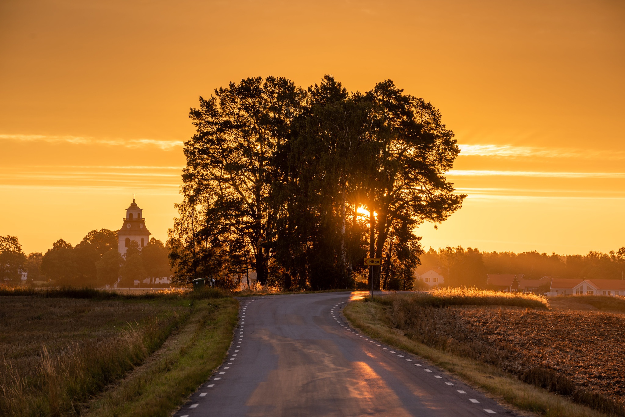 Обои швеции, östergötland, road to church, stora vänge, sweden разрешение 2048x1367 Загрузить