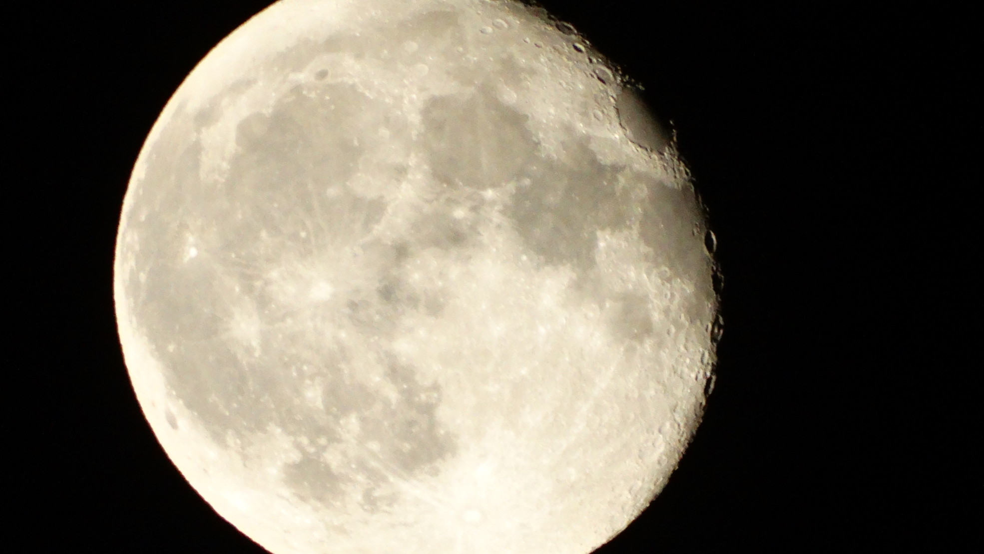 Обои луна, the moon разрешение 1970x1110 Загрузить. 