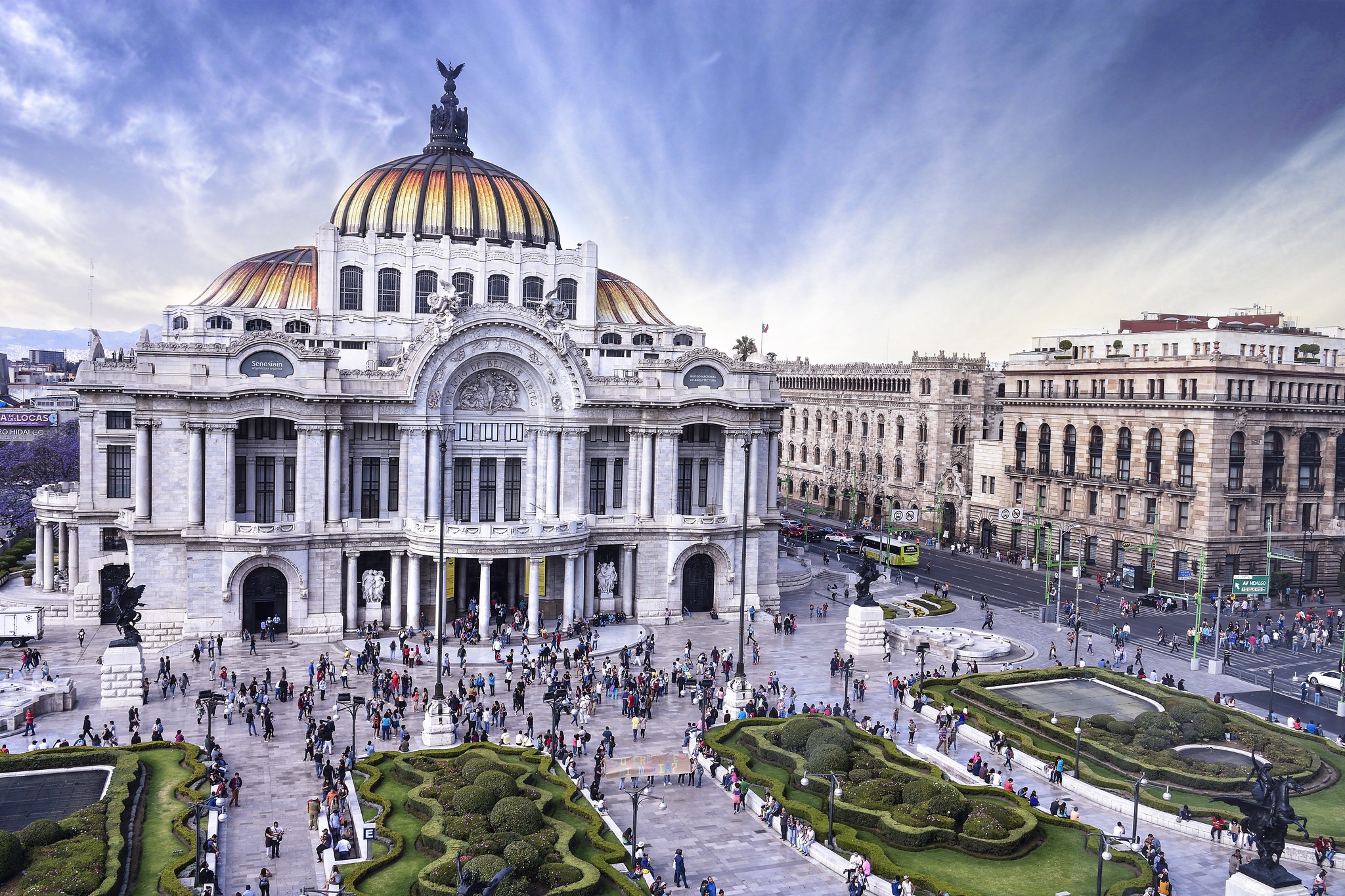 Мексика столица. Мехико. Palace of Fine Arts Mexico. Опера в Мехико. Мексико Сити.