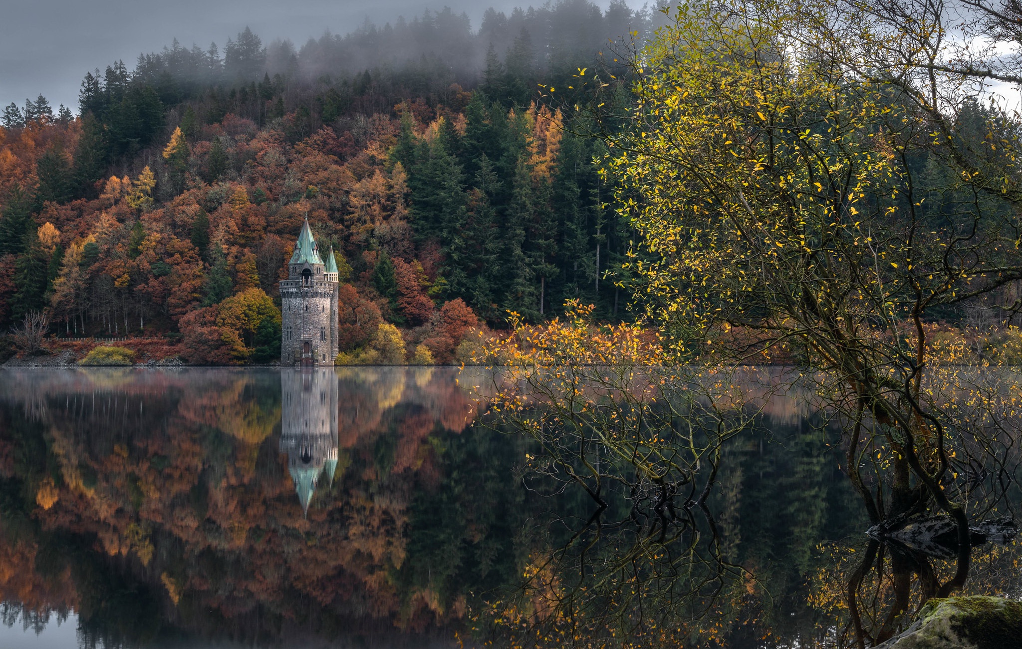 Обои озеро, природа, lake, nature разрешение 2048x1300 Загрузить