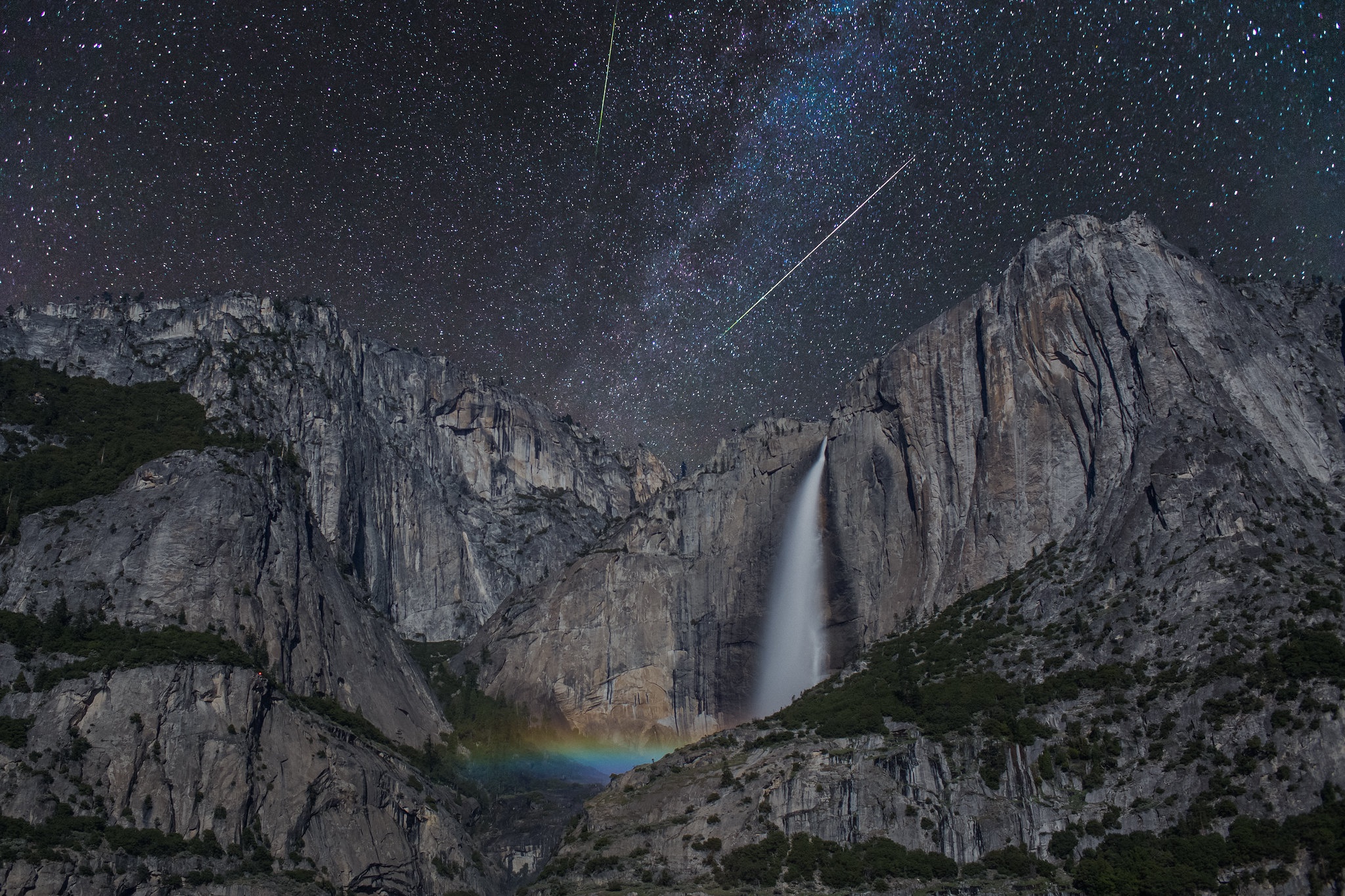 Обои звезды, водопад, сша, калифорния, йосемити, национальный парк, сьерра-невада, stars, waterfall, usa, ca, yosemite, national park, sierra nevada разрешение 2048x1365 Загрузить