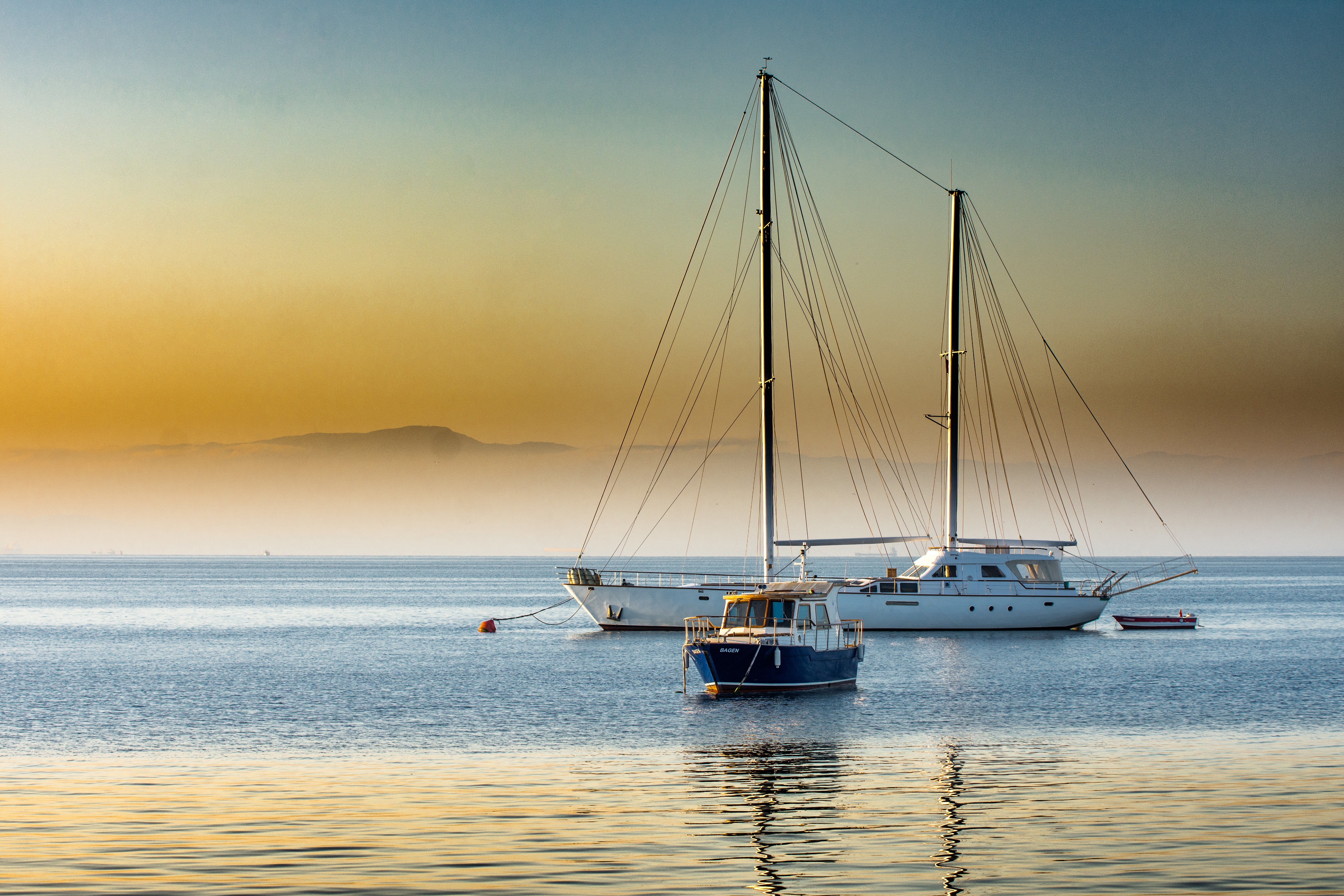 Обои небо, море, горизонт, яхты, лодка, яхта, катер, the sky, sea, horizon, yachts, boat, yacht разрешение 5842x3895 Загрузить