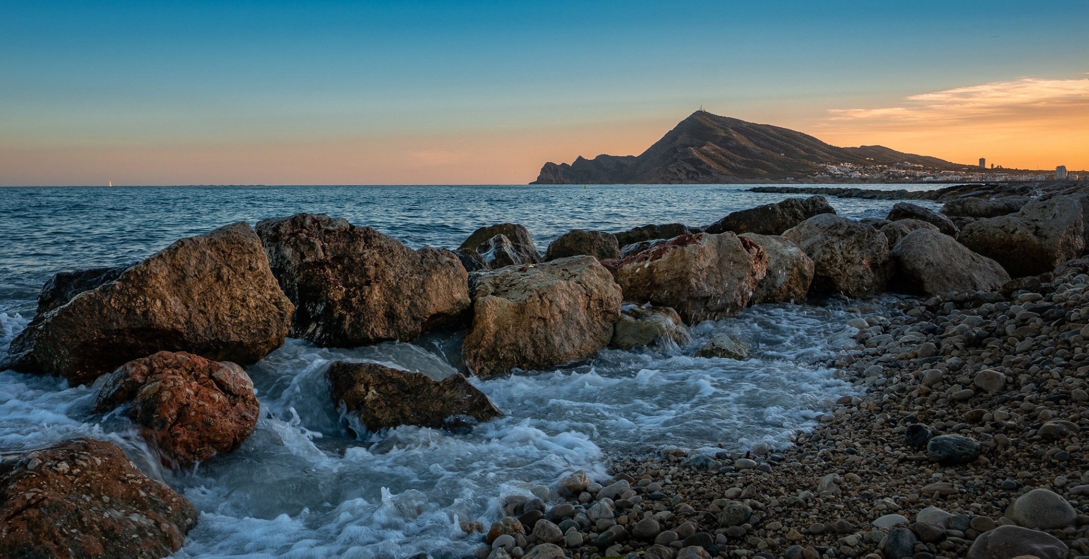 Обои закат, море, побережье, испания, sunset, sea, coast, spain разрешение 2141x1100 Загрузить