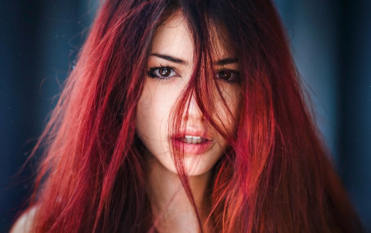 Красные Длинные Волосы Девушки Фото